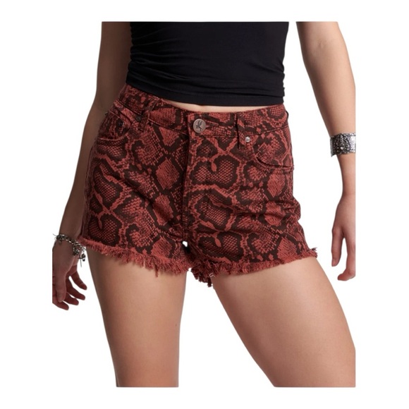 One Teaspoon Bonitas High Waist Denim Shorts Python Snake Print Size 26 AU/ 4 US - Picture 2 of 14